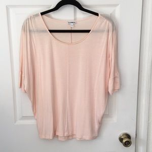 Batwing tee
